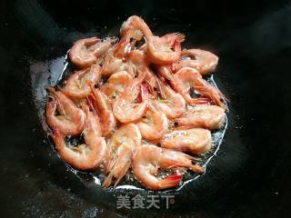 避风塘炒虾的做法步骤：7