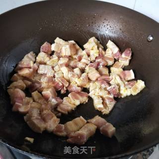 菜干烧五花肉的做法步骤：5