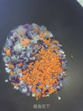 蒲烧鳗鱼蛋炒饭的做法步骤：3