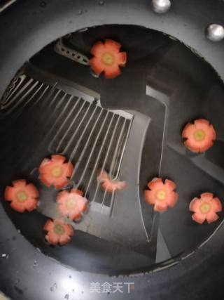 糖醋藕片的做法步骤：4