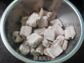 陈皮糖醋排骨的做法步骤：2