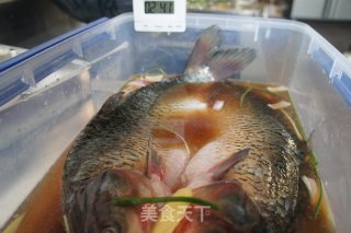 香辣味烤鱼的做法步骤：1