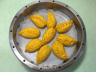 柳叶南瓜豆沙包的做法步骤：11