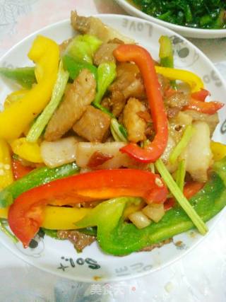 三椒炒肉的做法步骤：6