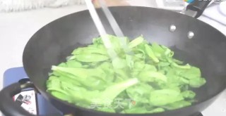 菠菜戚风蛋糕的做法步骤：3