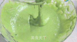 菠菜戚风蛋糕的做法步骤：9