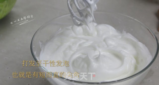 菠菜戚风蛋糕的做法步骤：15