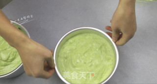 菠菜戚风蛋糕的做法步骤：19