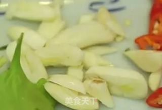 菜脯炒淡角鱼的做法步骤：5