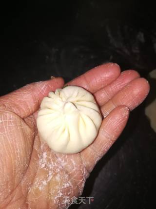 发面小笼包的做法步骤：11