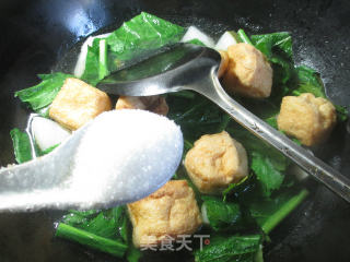 油豆腐烧大头菜的做法步骤：6