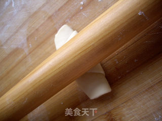 【宫廷御点】蛋黄酥的做法步骤：8