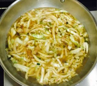 御寒美食之大白菜热汤面的做法步骤：9