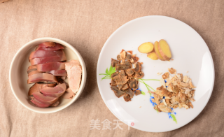 【小森妈妈菜谱】冬季滋补-高丽参当归猪腰汤的做法步骤：1