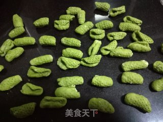 双色麻食的做法步骤：8