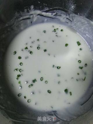 葱香鸡蛋饼的做法步骤：4