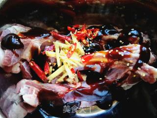 烤箱美食：椒烤羊排的做法步骤：7
