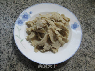 牛筋炒面筋的做法步骤：2