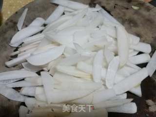蚝油萝卜片的做法步骤：1