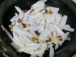 蚝油萝卜片的做法步骤：3
