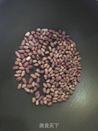 奥尔良口味怪味花生的做法步骤：1