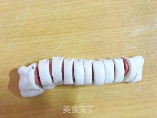 香肠辫子飞饼的做法步骤：6
