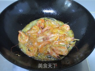 茄汁开背虾的做法步骤：5