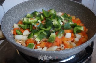 三色炒磷虾的做法步骤：7