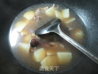鸭骨土豆汤的做法步骤：6