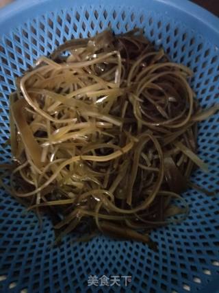 蒜蓉双丝的做法步骤：1
