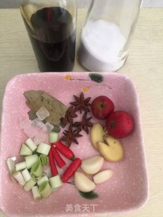 五香酱牛肉的做法步骤：2