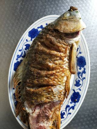 红烧鲤鱼的做法步骤：5