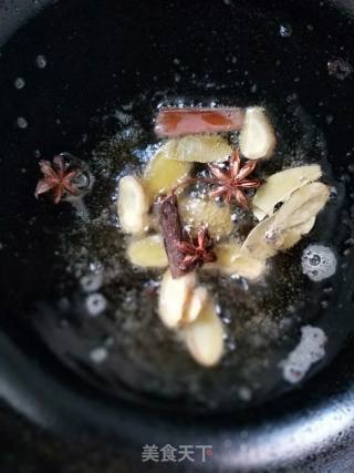 红烧鲤鱼的做法步骤：6