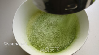 抹茶毛巾卷的做法步骤：3