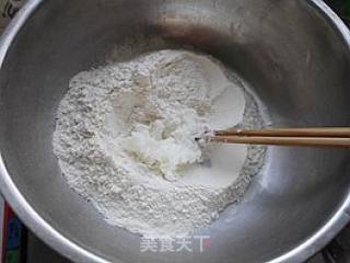 油酥土豆鸡丁火烧的做法步骤：1