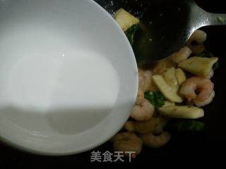 冬笋炒虾仁的做法步骤：6