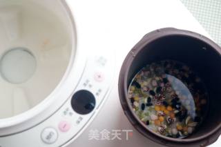五谷杂豆粥的做法步骤：1