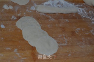 水煎饺的做法步骤：3