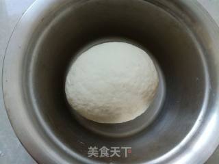 猪肉香菇虾仁饺子的做法步骤：1