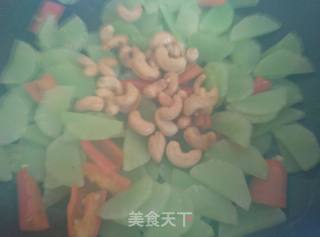 炒青笋的做法步骤：4