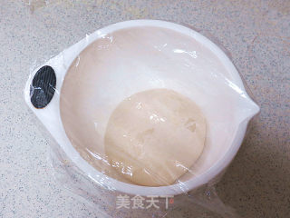 圣诞季【圣诞小鸡家族馒头】的做法步骤：5