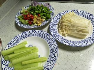 干锅卤味的做法步骤：1