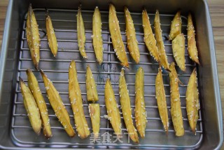 芝麻烤红薯条的做法步骤：7