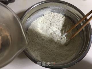 炸油饼的做法步骤：5