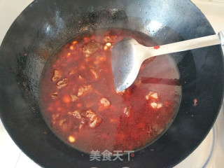 牛肉烧黄豆胡萝卜的做法步骤：9