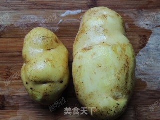 洋葱培根土豆饼的做法步骤：1