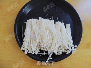 培根金针菇卷的做法步骤：2
