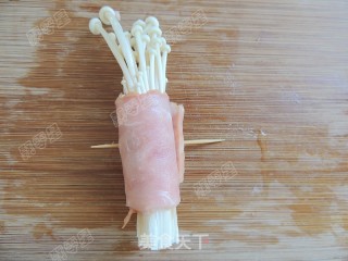 培根金针菇卷的做法步骤：6