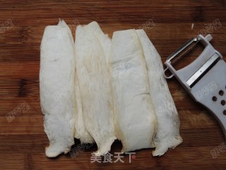 培根杏鲍菇卷的做法步骤：2