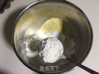 玉米面花果子的做法步骤：4